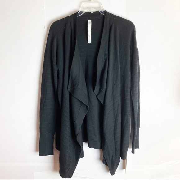 Like New Lululemon athletica Black Cardigan,Size 10 - Picture 4 of 12